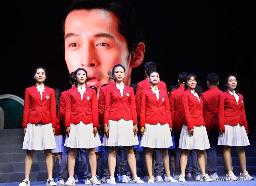 ???? ?? 5800 ????? ??????? ??????? ??????? ????? ????? ?????? ?????????